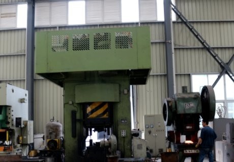 Sichuan Qingjiang Machinery Co., Ltd. প্রস্তুতকারকের উৎপাদন লাইন